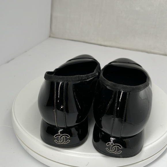Authentic Chanel flats with stitched CC logos on heel Size 36.5 EUC - Picture 8 of 11